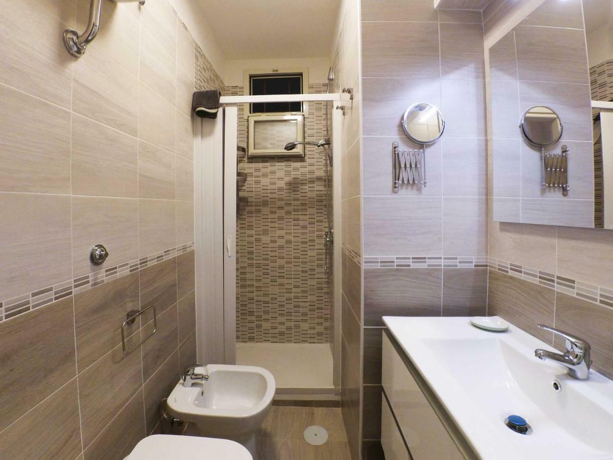 Apartamento La Casa Stella Nápoles Exterior foto